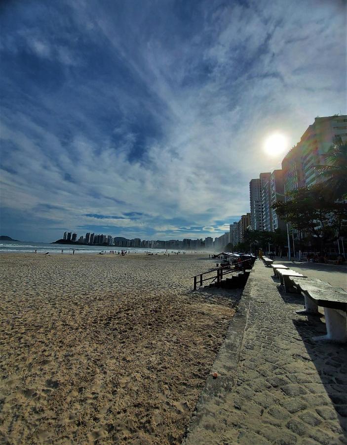 Apto Frente A Praia Das Pitangueiras - Centro Guarujá Exteriör bild